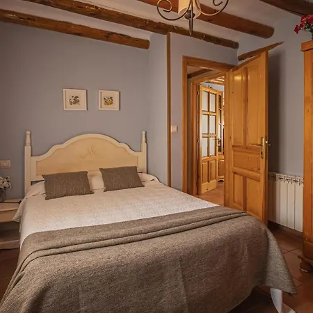 Casas Santos Y Tolta Country house *