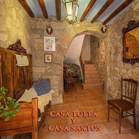 Casas Santos Y Tolta *