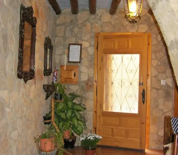 Casas Santos Y Tolta 로아어