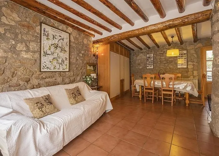 Casas Santos Y Tolta 로아어