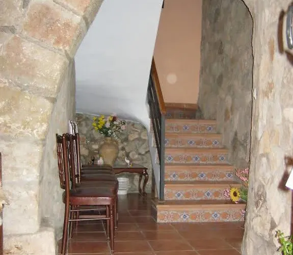 Casas Santos Y Tolta * 로아어